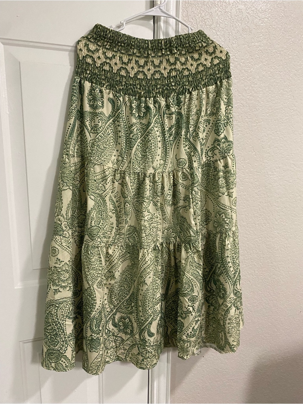 SHEIN Green Paisley Tiered Maxi Skirt